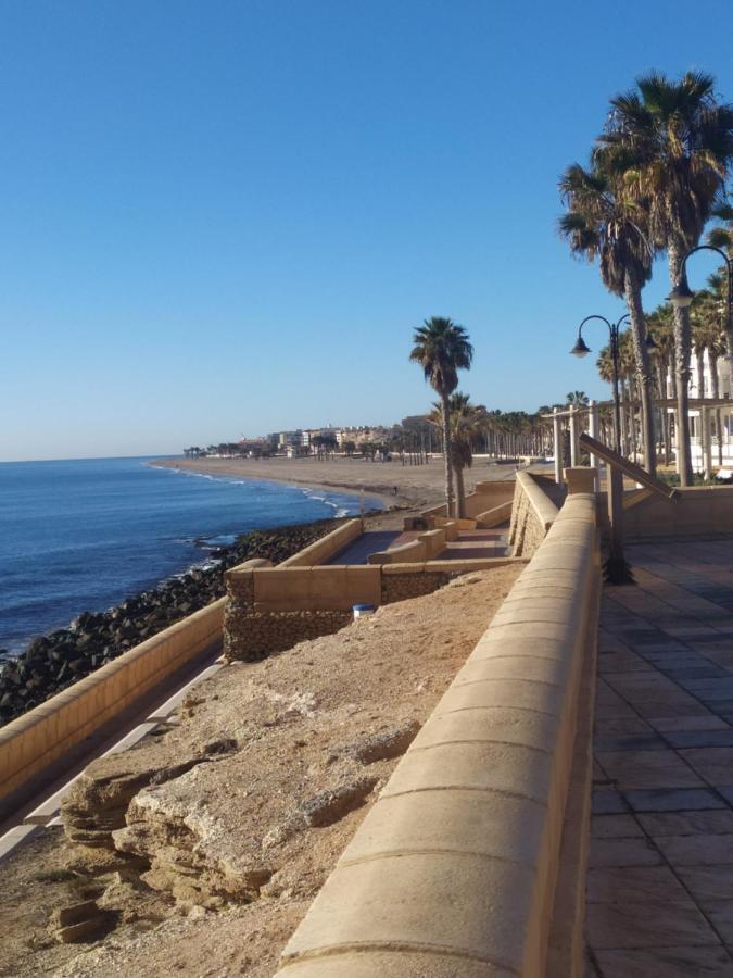 Apartamento Leyaros Roquetas de Mar Exteriör bild