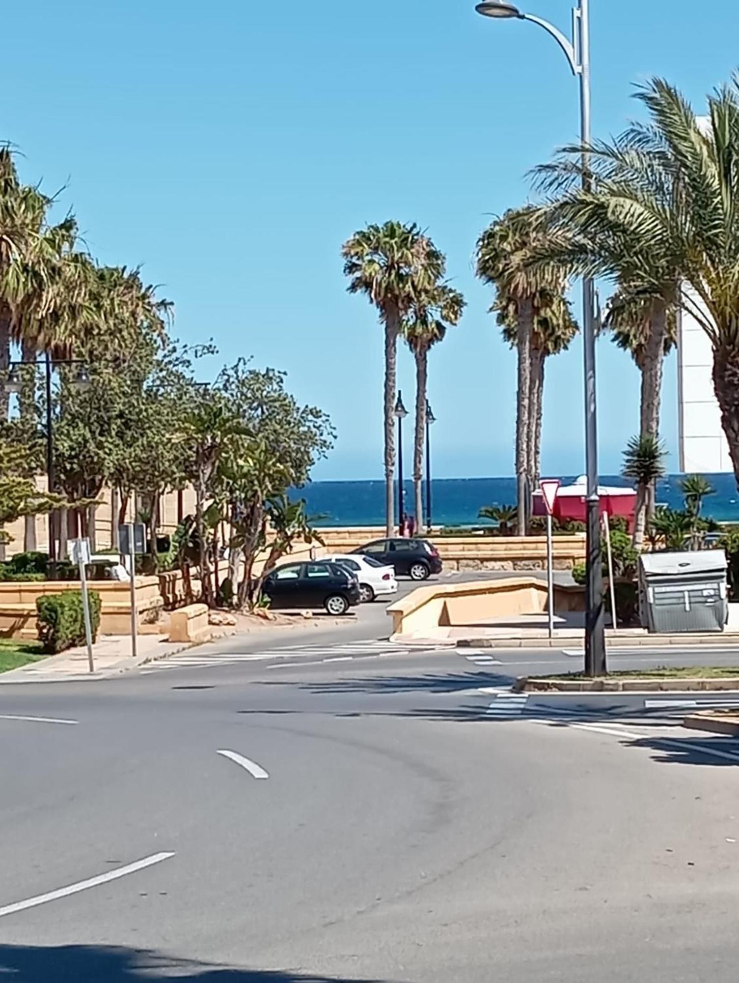 Apartamento Leyaros Roquetas de Mar Exteriör bild